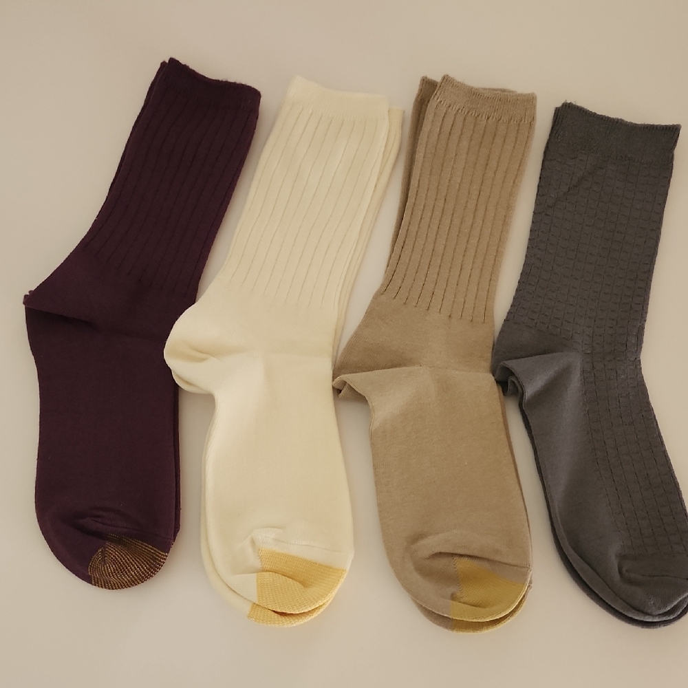 GOLD TOE Set Of 3 Women's Cotton Socks  Purple, Cream, Tan, Gray
